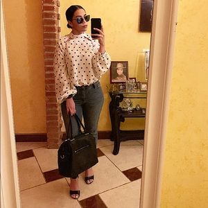 Meet your Posher, Araceli